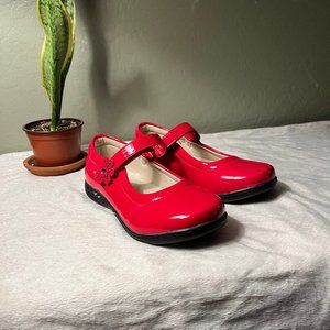 Red Girl Shoes, Size 3, Easy Strider